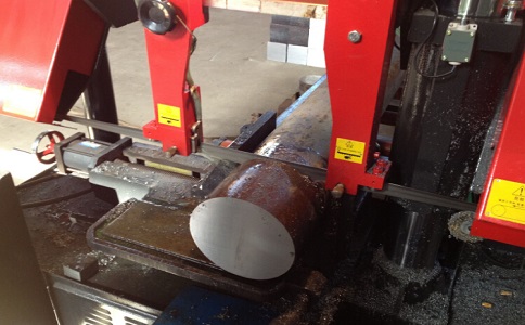 枣阳卧式带锯床加工时出现明显振荡如何排查？